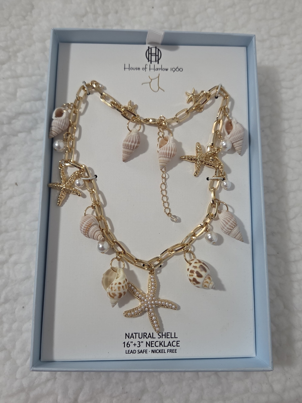 House of Harlow 1960 Gold Chain Necklace with Cream Shell & Starfish Charms